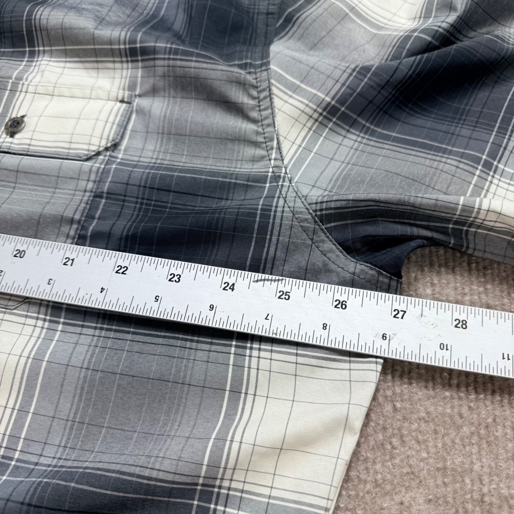 Kuhl Response Short Sleeve Plaid Button Down Shirt Mens XXL Gray 7452 Wicking - Picture 3 of 9